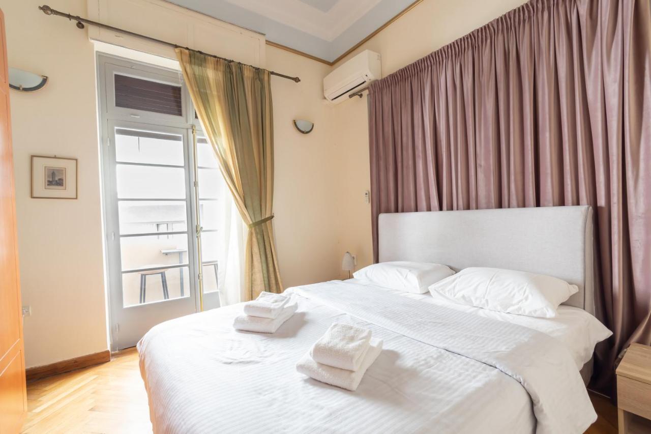 Ideal 4 Bdr Apartment In Plaka For 10! أثينا المظهر الخارجي الصورة