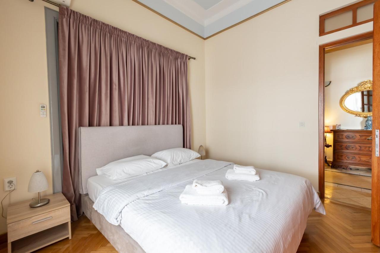 Ideal 4 Bdr Apartment In Plaka For 10! أثينا المظهر الخارجي الصورة