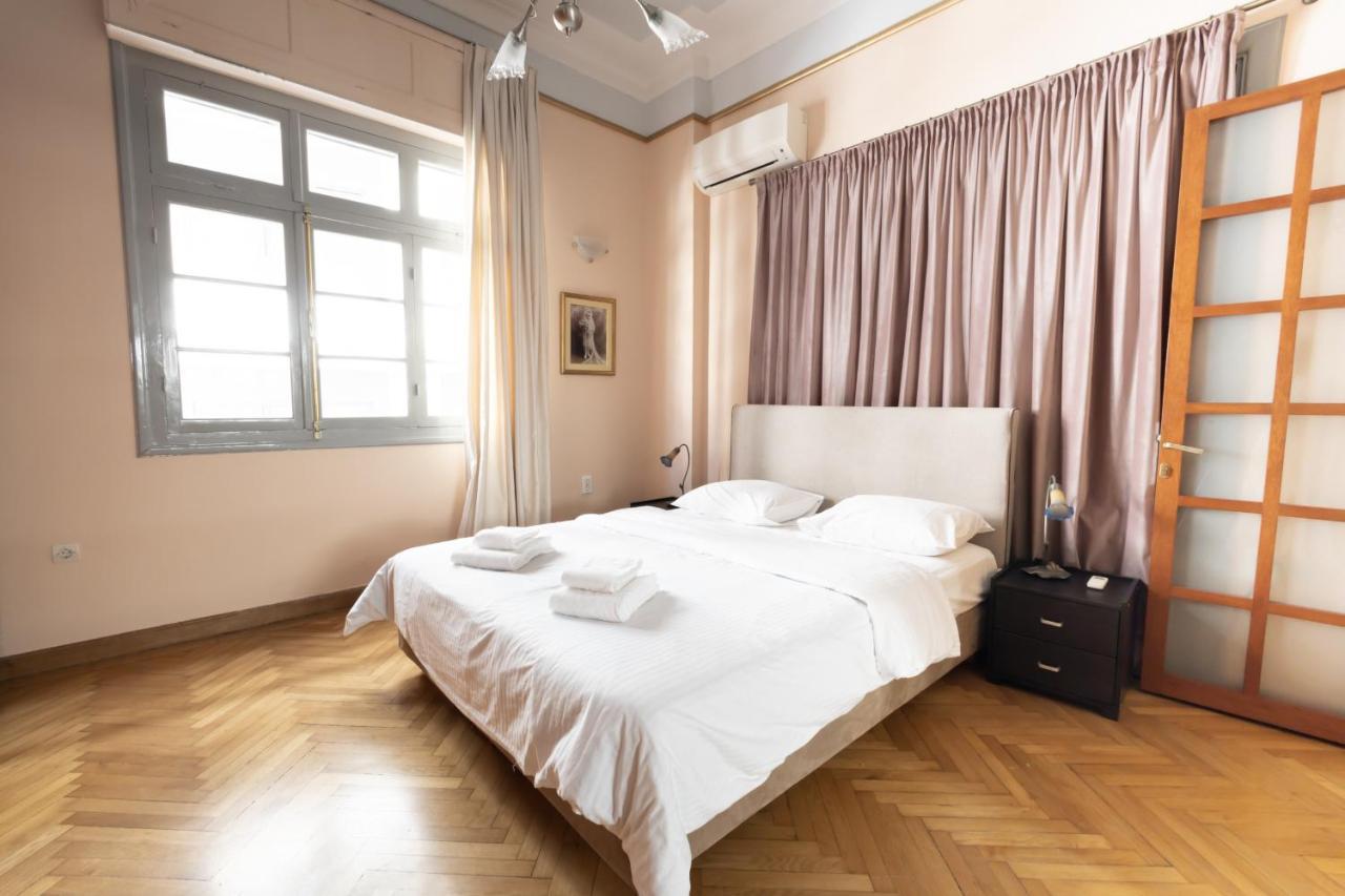 Ideal 4 Bdr Apartment In Plaka For 10! أثينا المظهر الخارجي الصورة