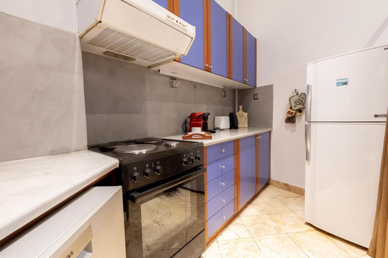 Ideal 4 Bdr Apartment In Plaka For 10! أثينا المظهر الخارجي الصورة